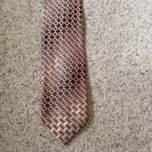Italian Elegant Geometric Patterned Tie